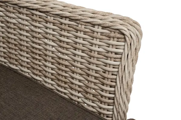 Кресло плетеное Алиса бежевое с подушками