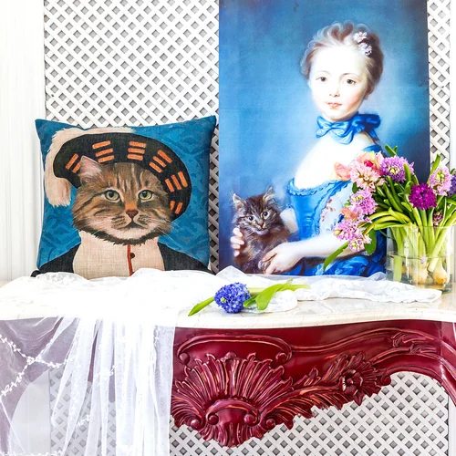 Арт-подушка «Музейный экспонат», версия 51 «Элуиз Великолепный»