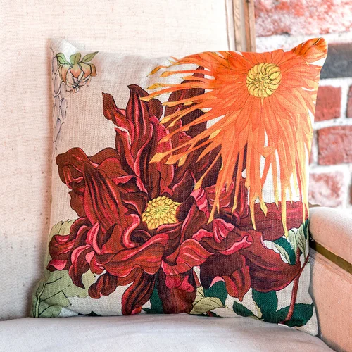 Интерьерная подушка «Цветочный перфоманс», версия 10