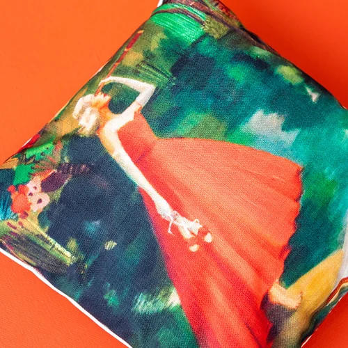 Арт-подушка «Длинное-предлинное»