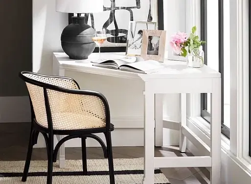 Домашний офис 2.0: Как организовать рабочее место, которое не хочется покидать