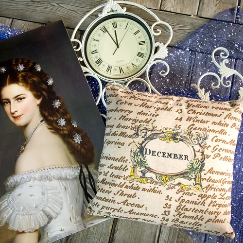 Декоративная подушка «12 месяцев цветения», версия Декабрь