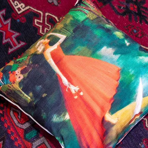 Арт-подушка «Длинное-предлинное»