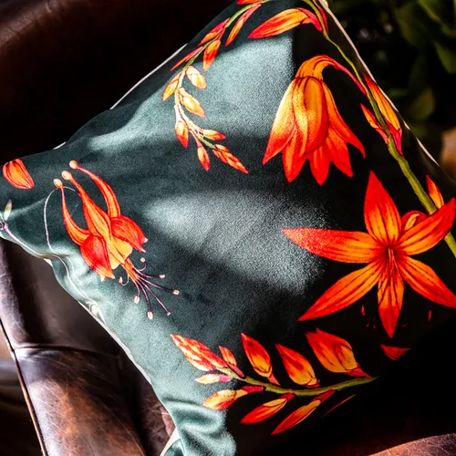 Подушка «Ночной сад / Грин», версия 4