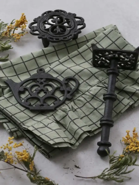 Подставка под горячее на 1 свечу, чугун